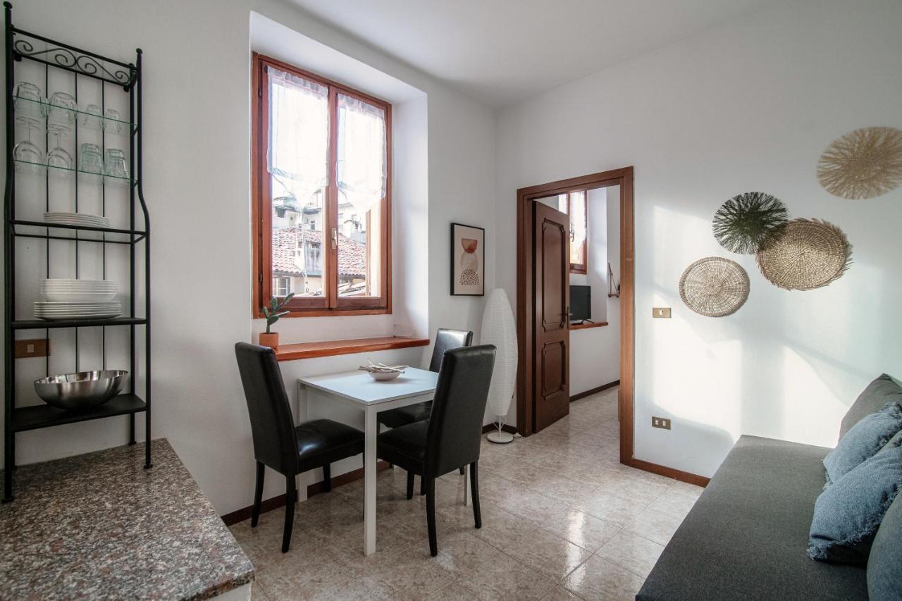 Apartment Piazza Roma By Quokka 360 - Historic Flat In The Centre Of Como Eksteriør bilde