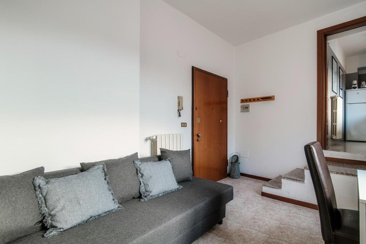 Apartment Piazza Roma By Quokka 360 - Historic Flat In The Centre Of Como Eksteriør bilde